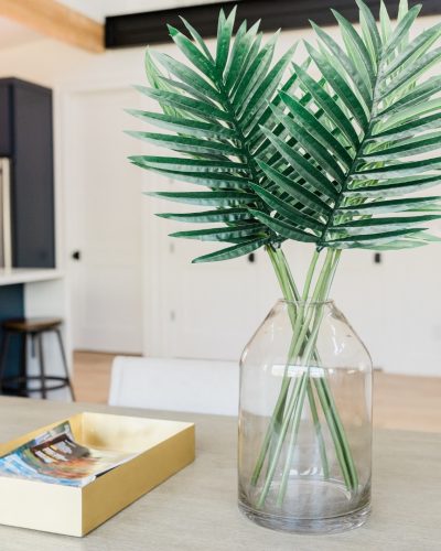 house dining table
